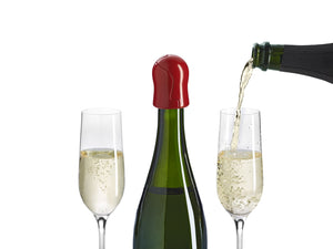Flaschenverschluss Widget in Rot auf grüner Champagnerflasche mit zwei Champagnergläser